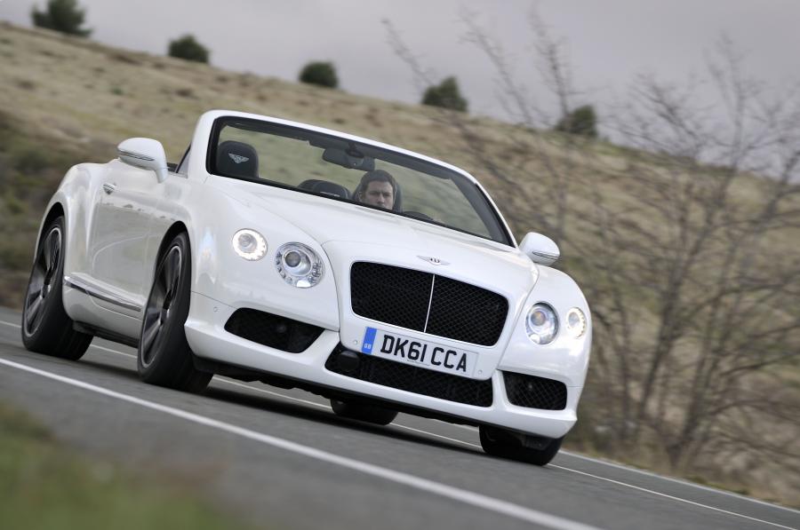  Bentley Continental GT V8 2012 года  (фото 8 из 104)